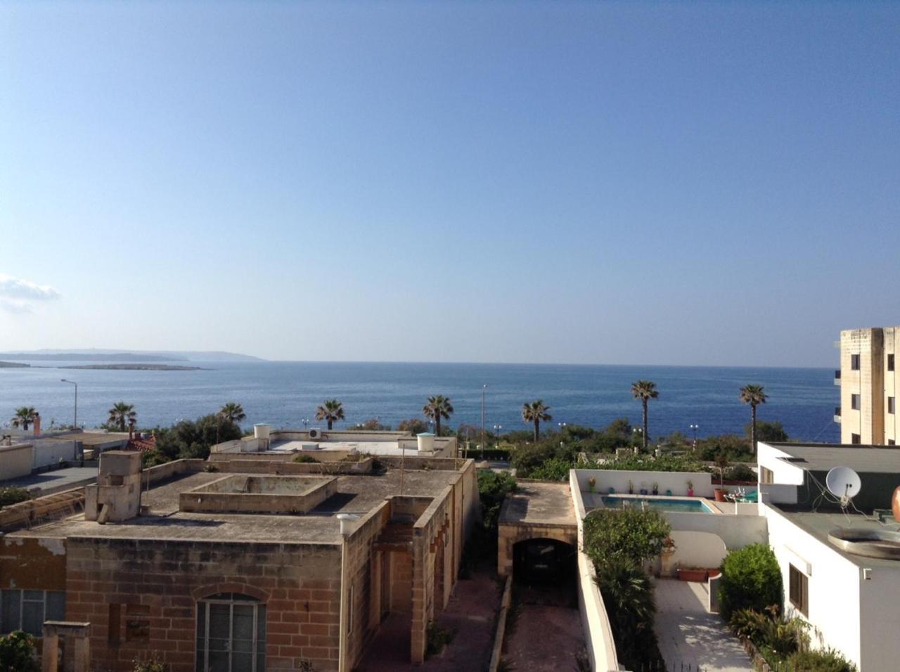 Seafront With Pool St. Paul's Bay